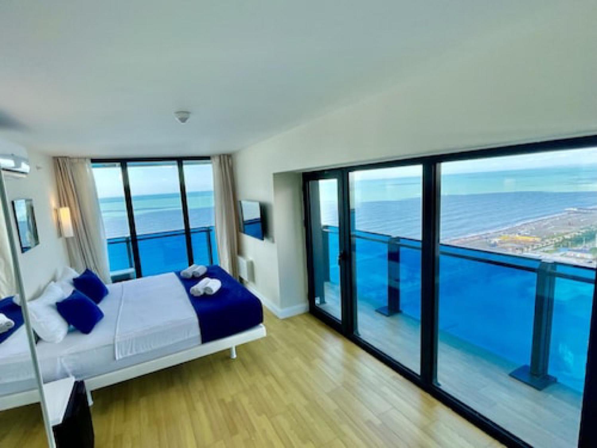 Orbi City-Sea View Aparthotel Batumi Exterior foto